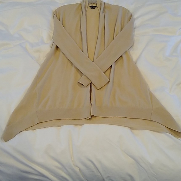 Theory beige sweater with ribbed sleeves - Picture 5 of 5